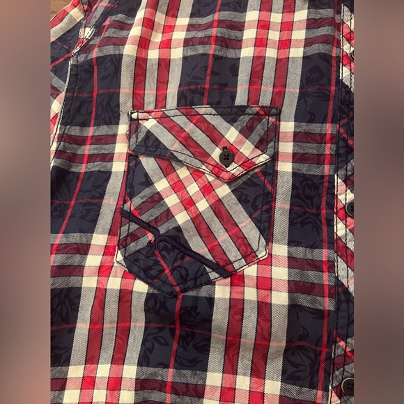 Rock Revival Men's Shirt Navy/Red Plaid Double Pockets Western Embroidered XL - Picture 2 of 6